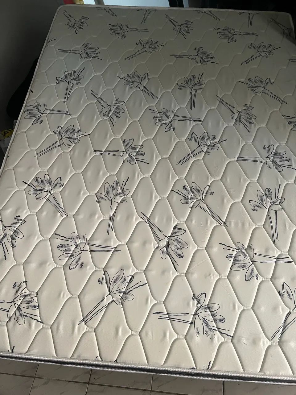Cama box 400$ nova! Nunca usada  - Foto 3