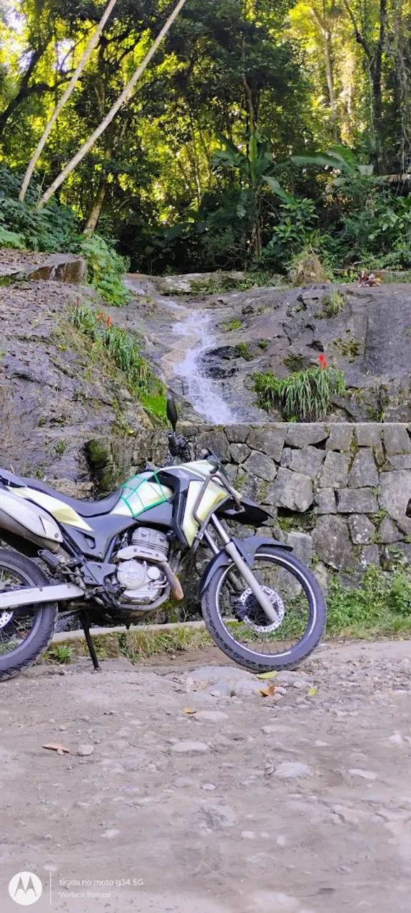 Moto acidentada  - Foto 2