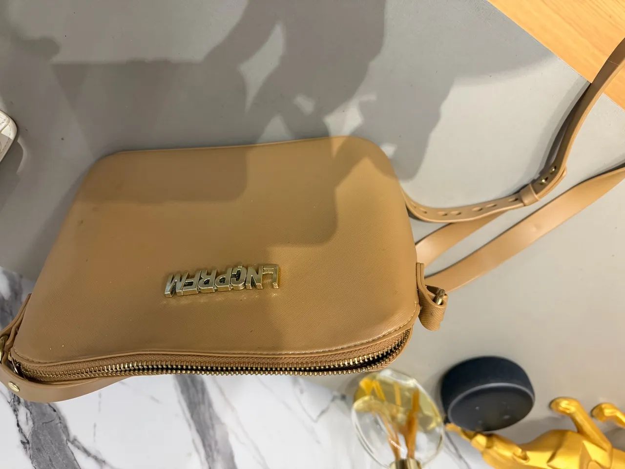Bolsa lança perfume  - Foto 2