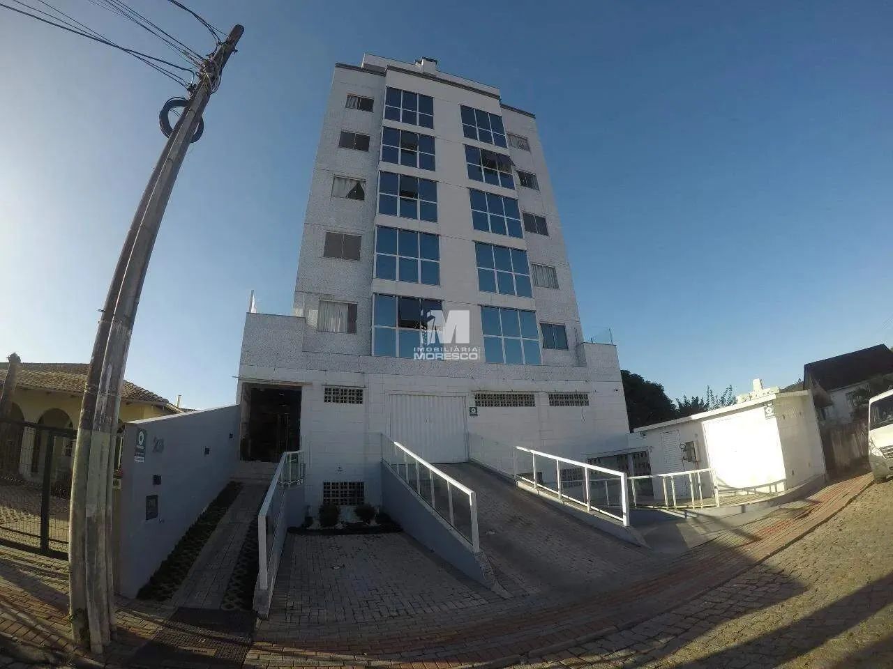 Apartamento mobiliado no bairro Santa Terezinha em Brusque!