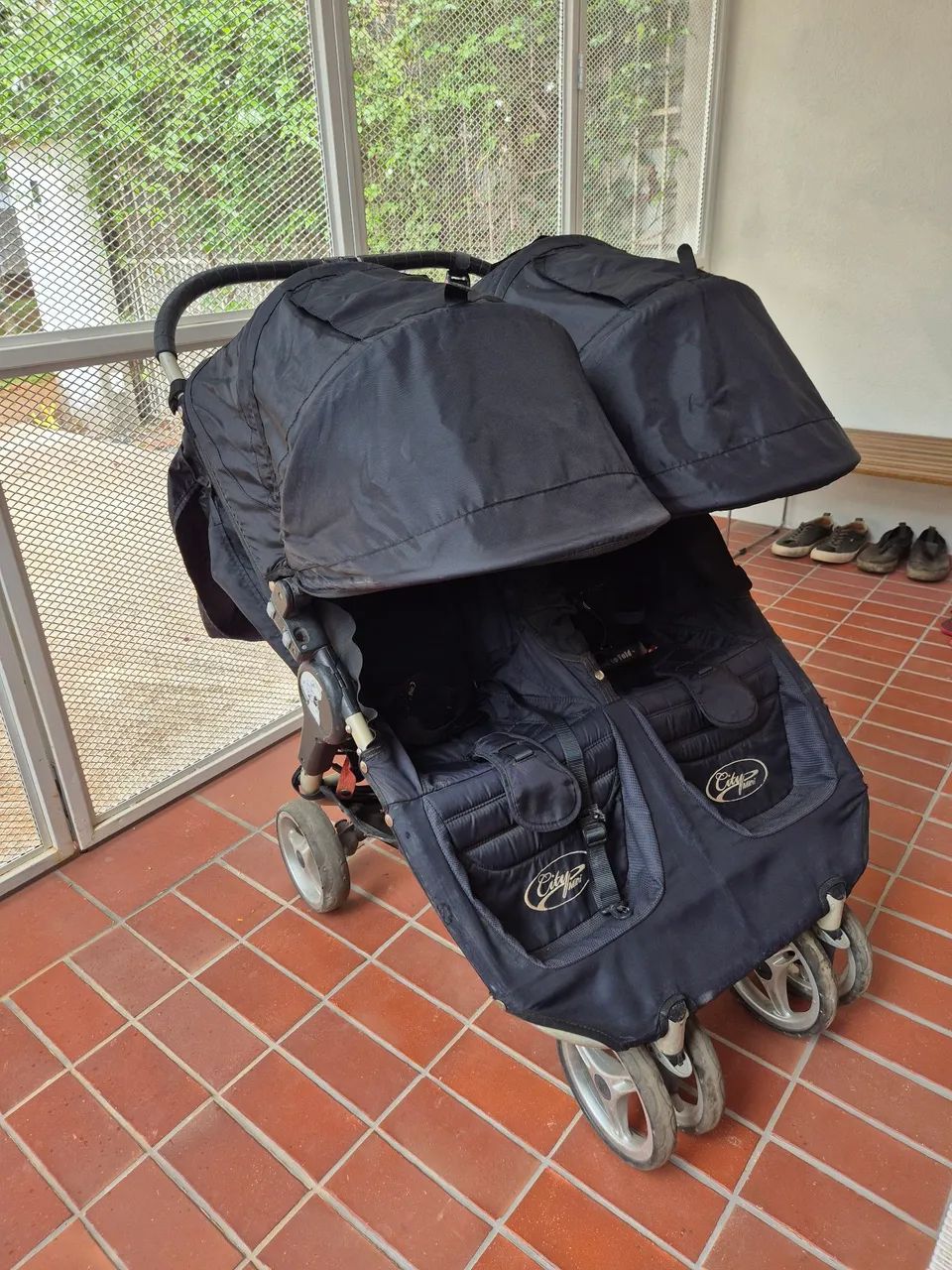 Carrinho Duplo Baby Jogger Mini 