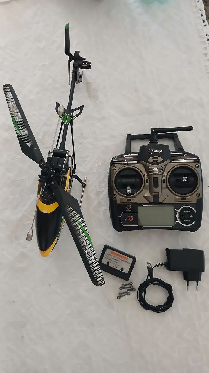 Hemilodelo WLToys v912 Usado Ótimo Estado - Foto 2