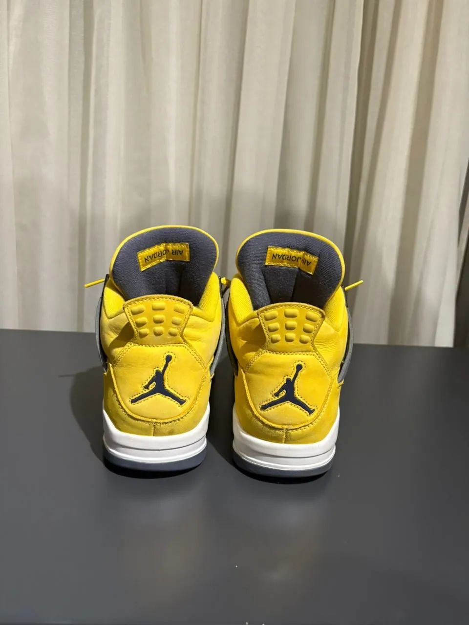 Air Jordan 4 Lightning - Foto 2
