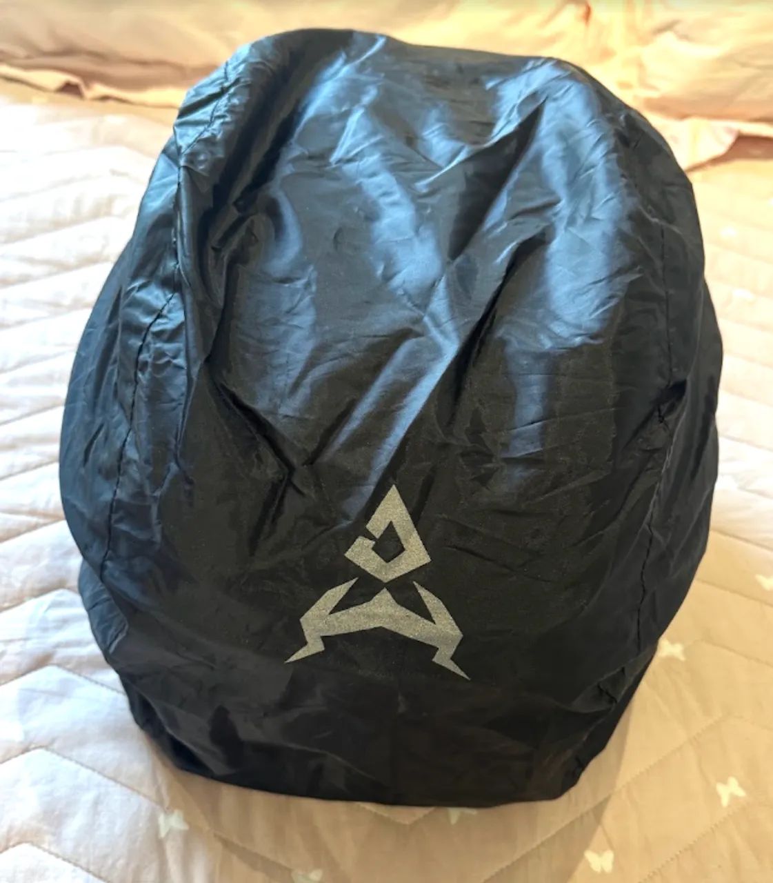 Mochila Baú Traseira Motocentric Expansível p/ Capacete + Capa de Chuva - Impecável - Foto 3