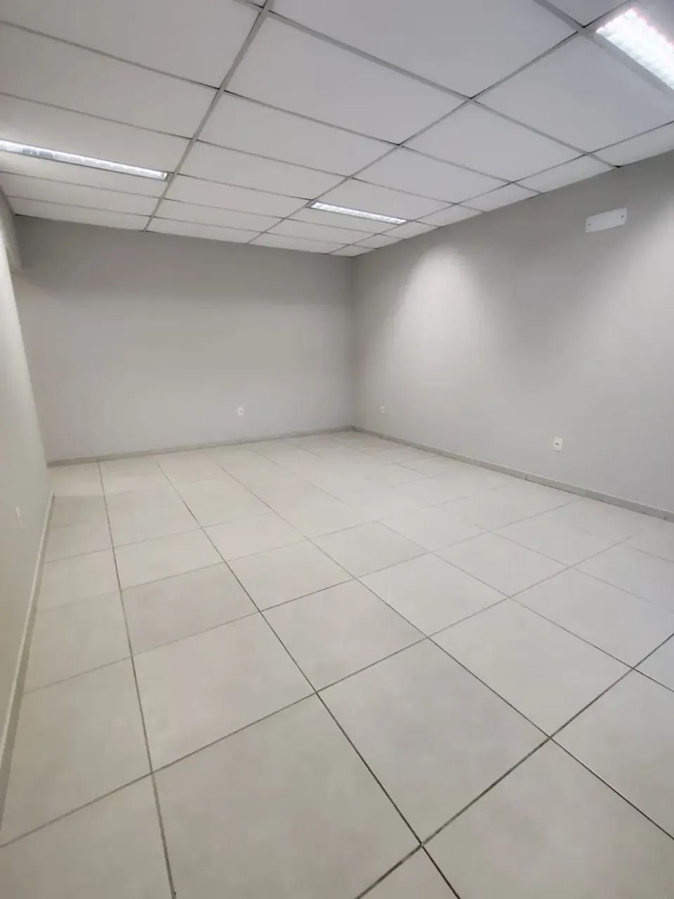 Ponto comercial/Loja/Box para aluguel com 43 metros quadrados - Foto 4