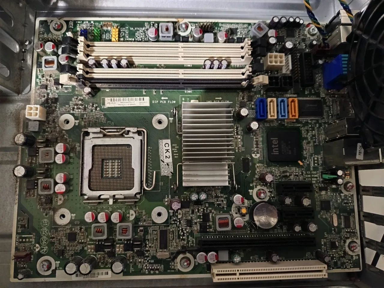 Placa mãe 775 com gabinete e fonte - Foto 2