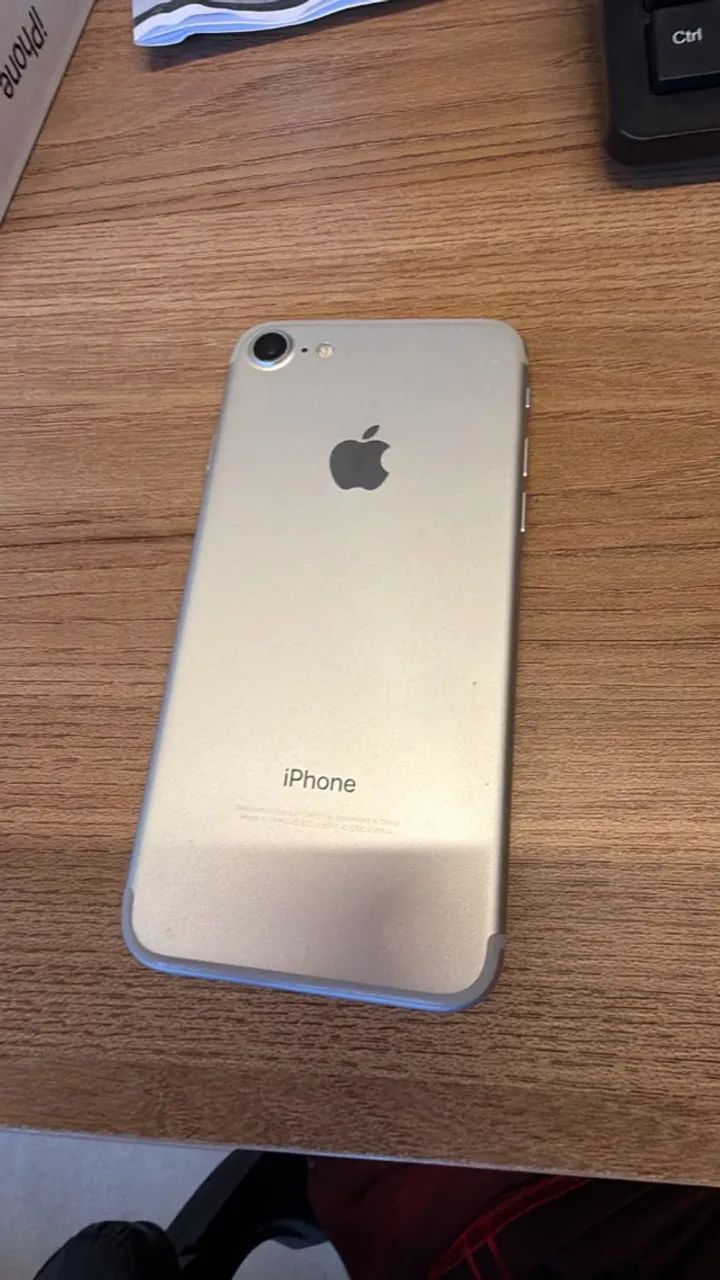 Celular Iphone 7 - 32 GB - original  - Foto 2