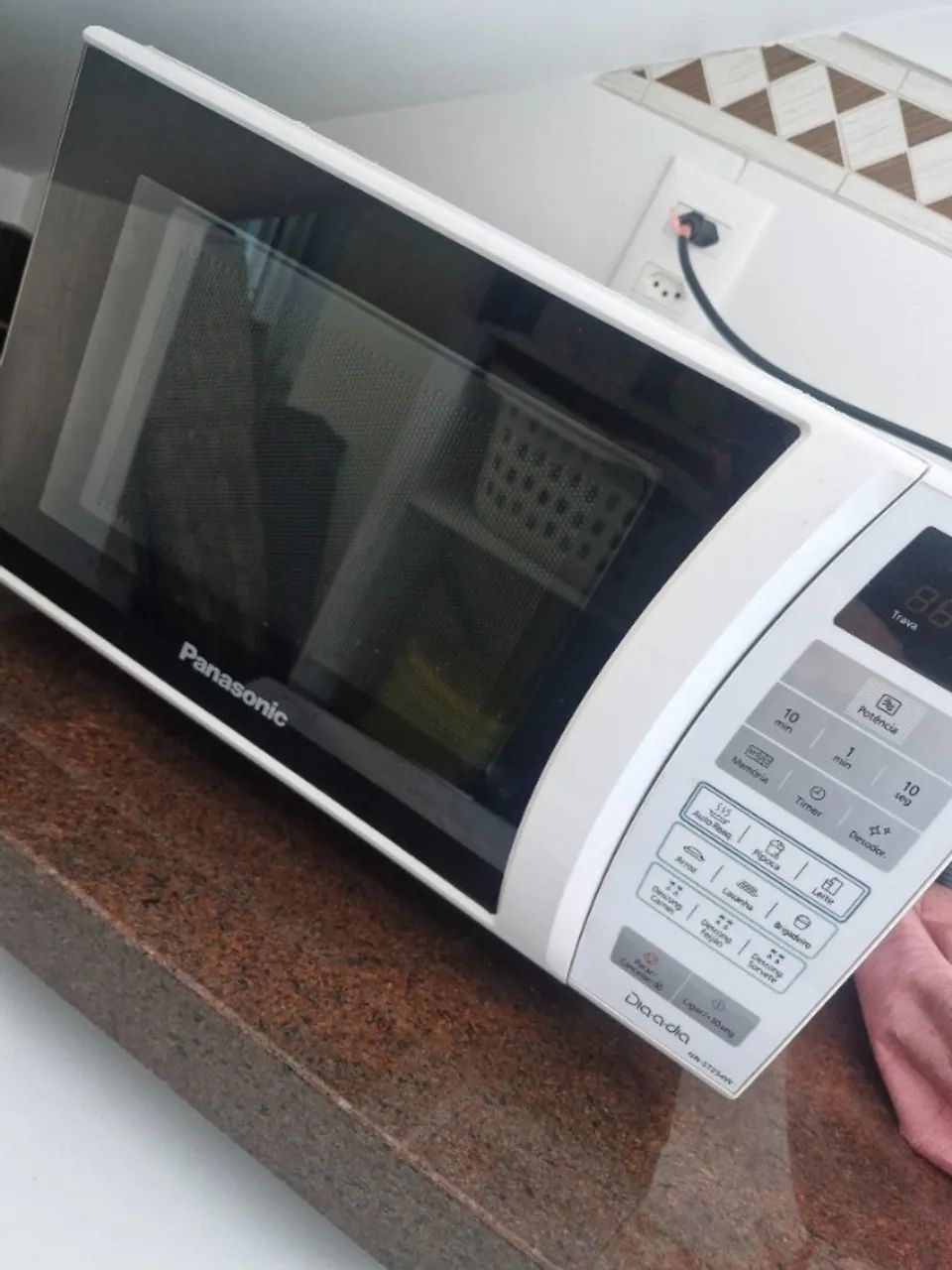 Micro-ondas Panasonic 220V