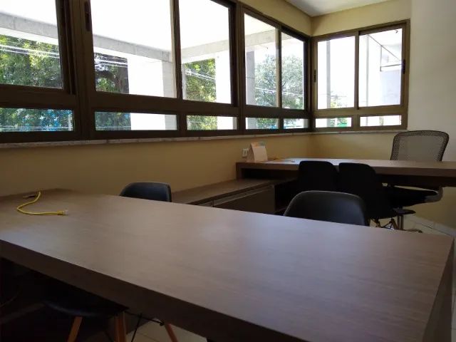 Loja de 29m² no Empresarial Rui Barbosa, Graças, Recife, PE, mobiliada e planejada.