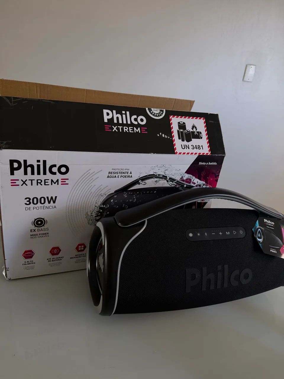 Bombox Philco