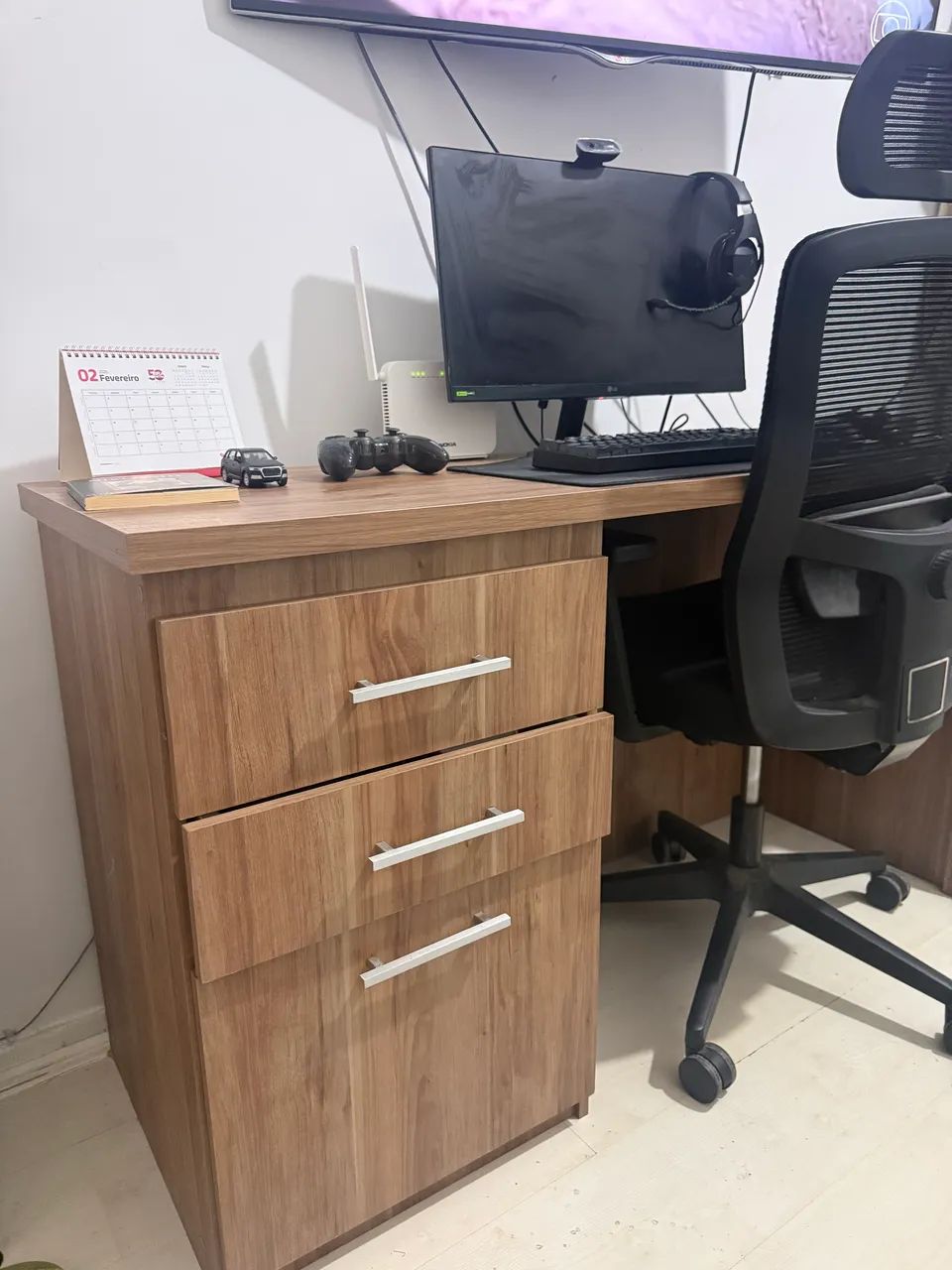 Mesa para computador com gaveta  - Foto 2