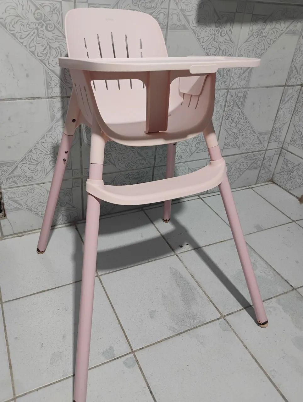 Cadeira de alimentação infantil 