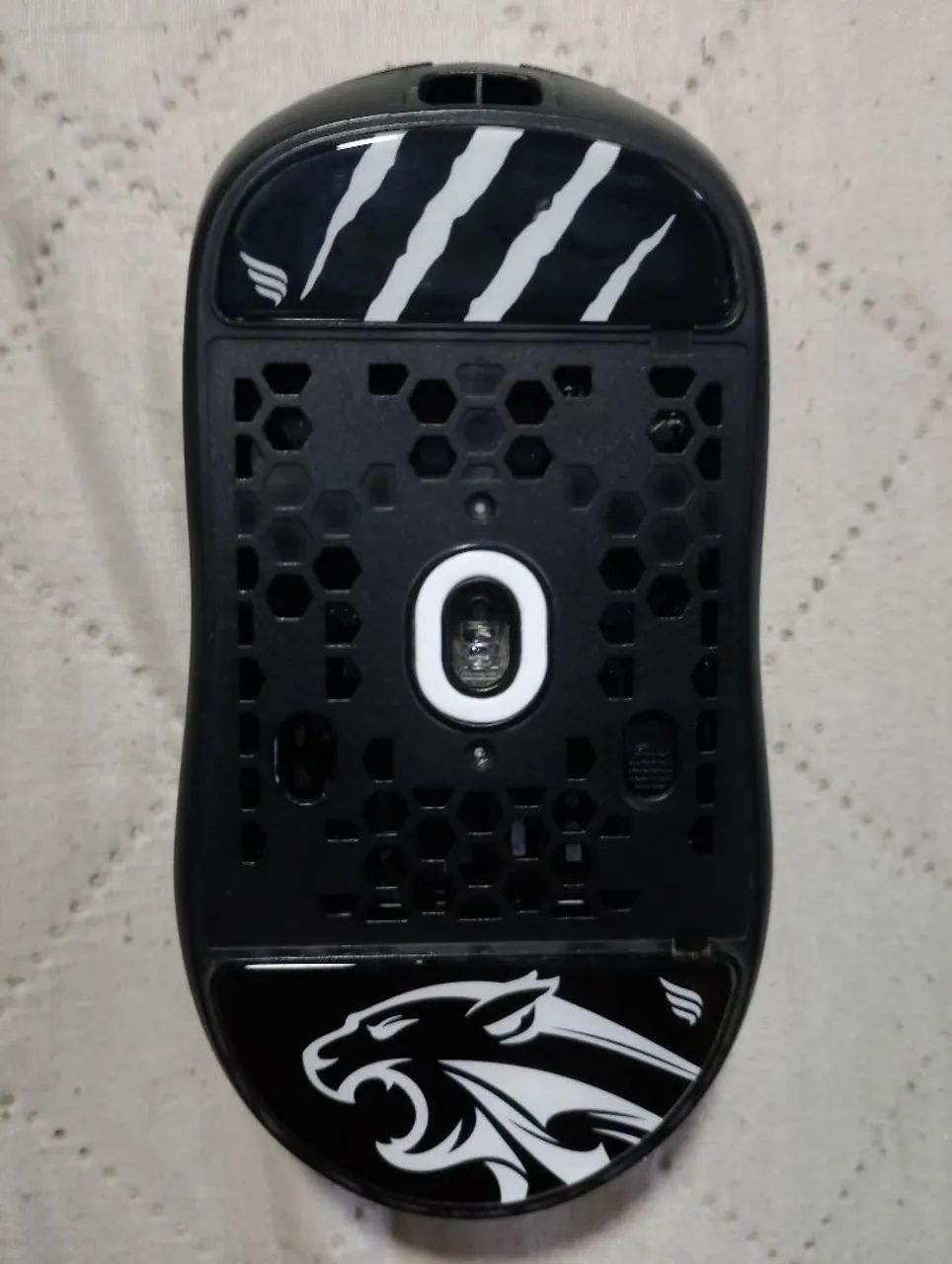 Pantera Pro Wireless Mouse470098643989964804