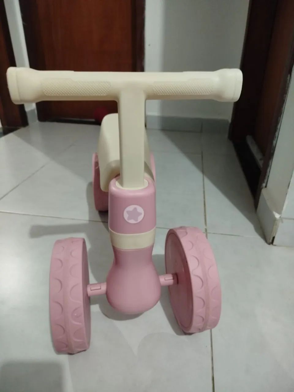 Vendo bicicleta de equilíbrio  - Foto 3