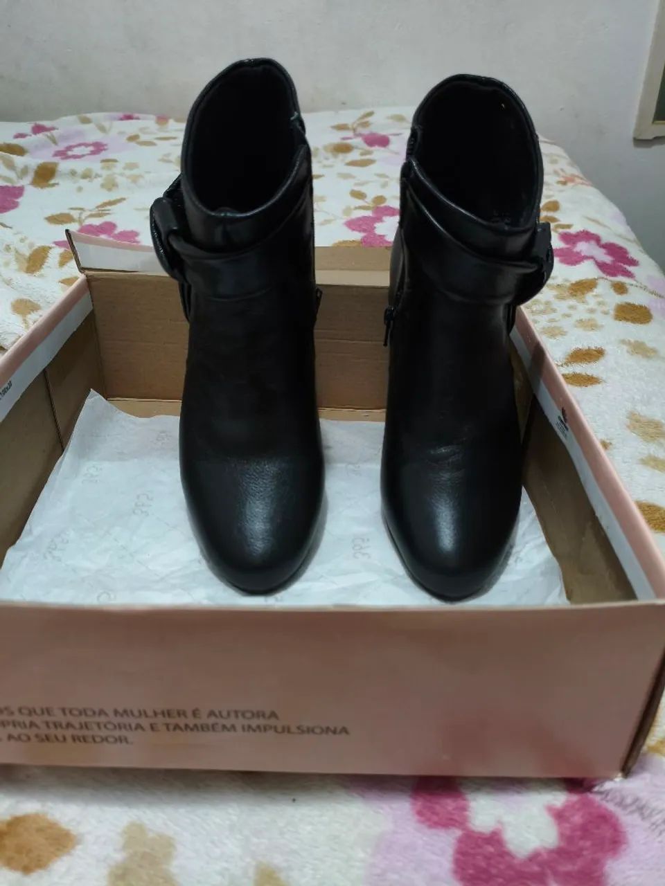 Bota Feminina N°35