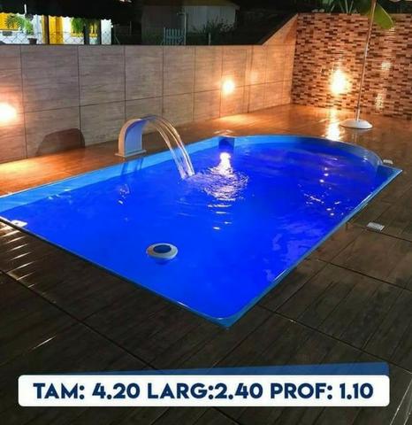 Piscina 4.20 comp x 2.40 Larg. x 1.10 prof