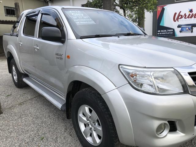 Hilux SR 4x2 no GNV muito econômica - Foto 17
