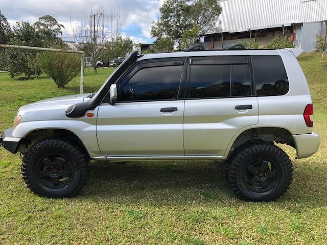 Pajero IO 2001 - Foto 2