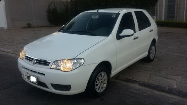 Palio 2014/14 1.0 Flex Completo Fone: *