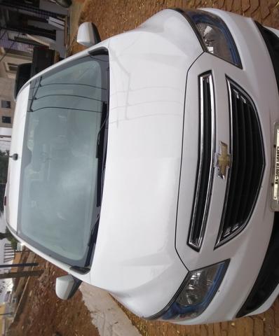 Prisma LT 1.4 automático 2014