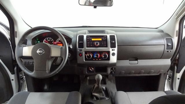 Nissan Frontier SV Attack 2.5 TD CD 4×4 - Foto 7