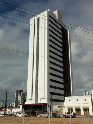 Apartamento no Bairro da Torre 2 Quartos com área de lazer