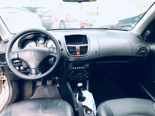 PEUGEOT 207 1.4 XR 8V FLEX 4P MANUAL 2010 - Foto 8