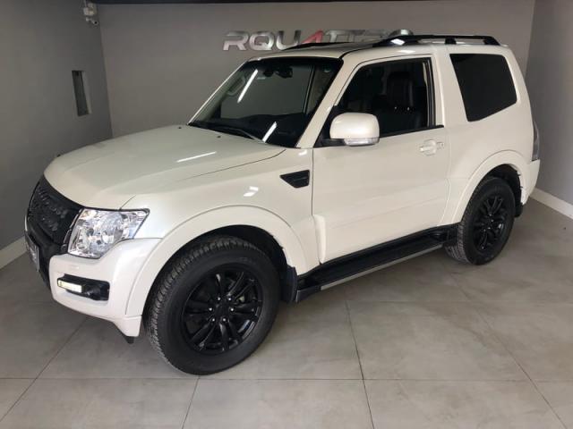 MITSUBISHI PAJERO HPE 3.2 4X4 T.I. DIES. 3P AUT 2019
