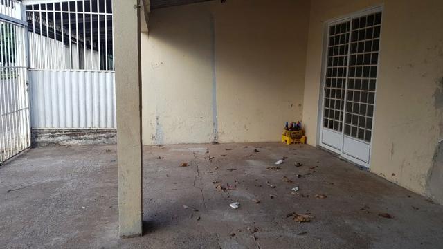 Casa de 2 Quartos - Escriturada com Barraco de Fundo - Aceita Proposta - Foto 7