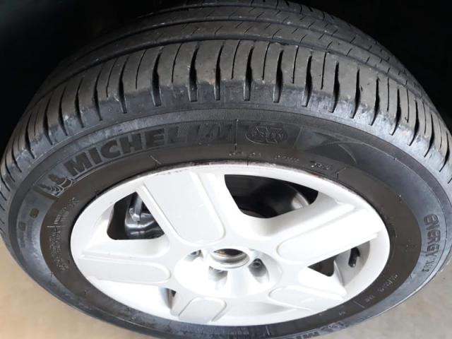 VOLKSWAGEN CROSSFOX 1.6 MI FLEX 8V 4P MANUAL - Foto 16
