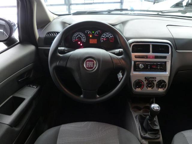 Fiat Punto Attractive Flex 1.4 - Foto 8