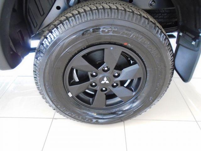 L200 TRITON SPORT GLX 2.4 CD DIESEL MEC. zero Km - Foto 12