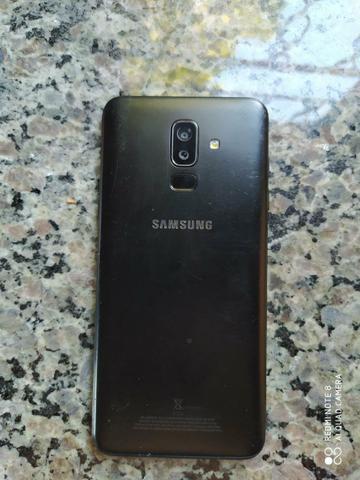 Vendo Celular J8 64 GB Novo Perfeito Estado sem nenhum Trincado