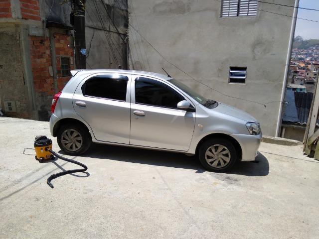 Toyota etio 1.3 2017 - Foto 3
