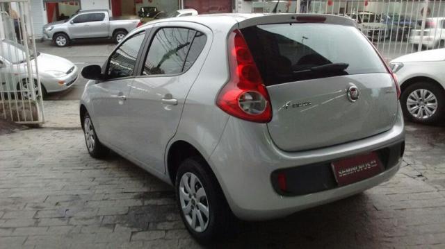 FIAT PALIO NOVA GERAÇÃO ATTRACTIVE 1.4 8V EVO FLEX Prata 2016/2017 - Foto 3