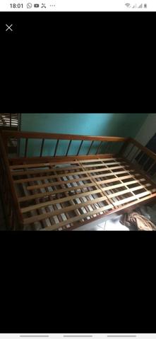 Bi cama de madeira