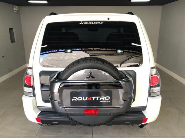 MITSUBISHI PAJERO HPE 3.2 4X4 T.I. DIES. 3P AUT 2019 - Foto 14