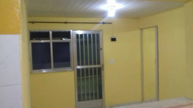 Alugo casa em Olaria