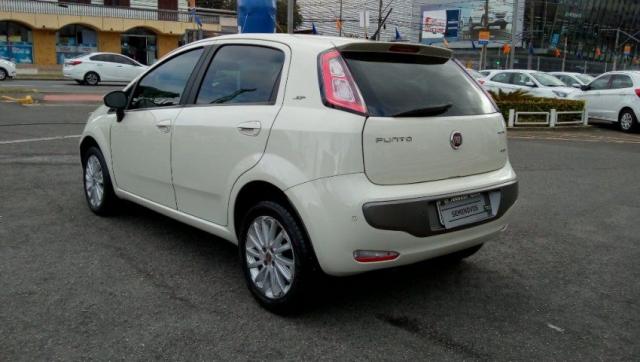FIAT PUNTO EVO ESSENCE 1.6 16V DUALPLUS FLEX Branco 2015/2016 - Foto 3
