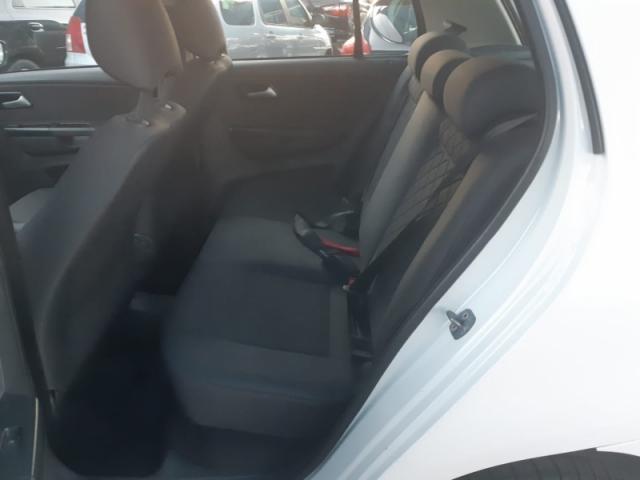 VOLKSWAGEN FOX 1.6 MI HIGHLINE 8V FLEX 2013 - Foto 9