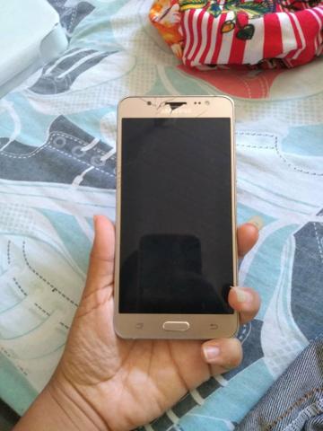J 7 Metal