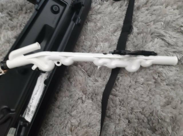 Vendo Saxofone Venova Yamaha Yvs 100 (valor negociavel) - Foto 4