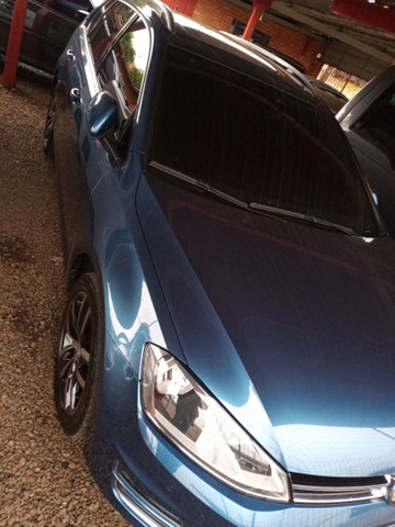 Golf Variant top com teto 2 dono revisão agência baixa km - Foto 8
