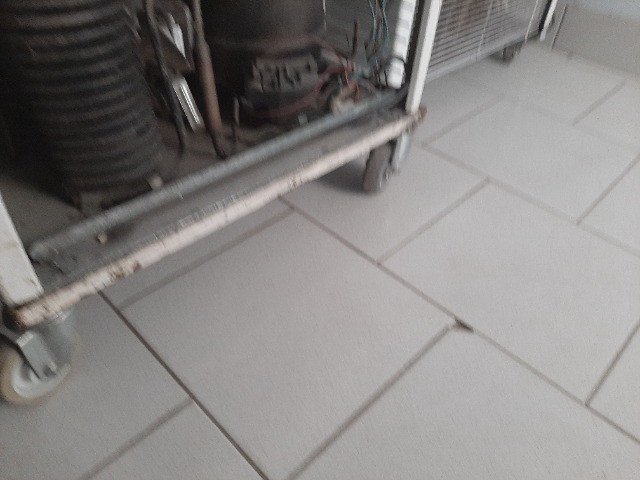 Freezer horizontal Metalfrio branco - Foto 6