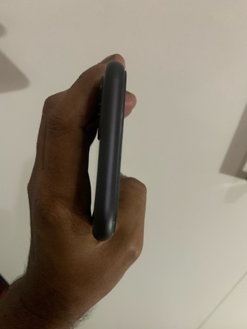 iPhone 11 de 64GB na garantia até junho só tenho carregador 