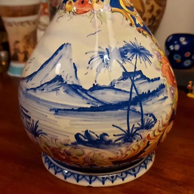 Antigo vaso pintado à mão Jorge Maltieira  - Foto 2