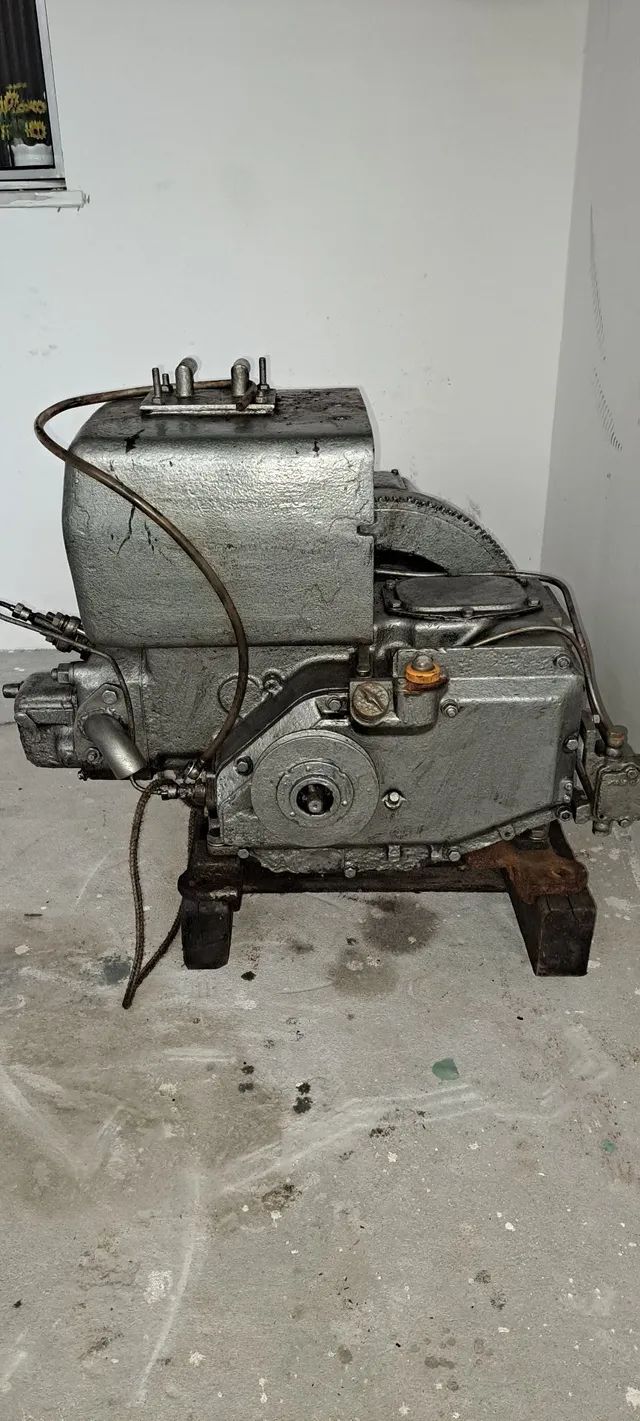 Motor estacionário YANMAR NS B18 de centro para barco com reversor o pecas diversas  - Foto 4