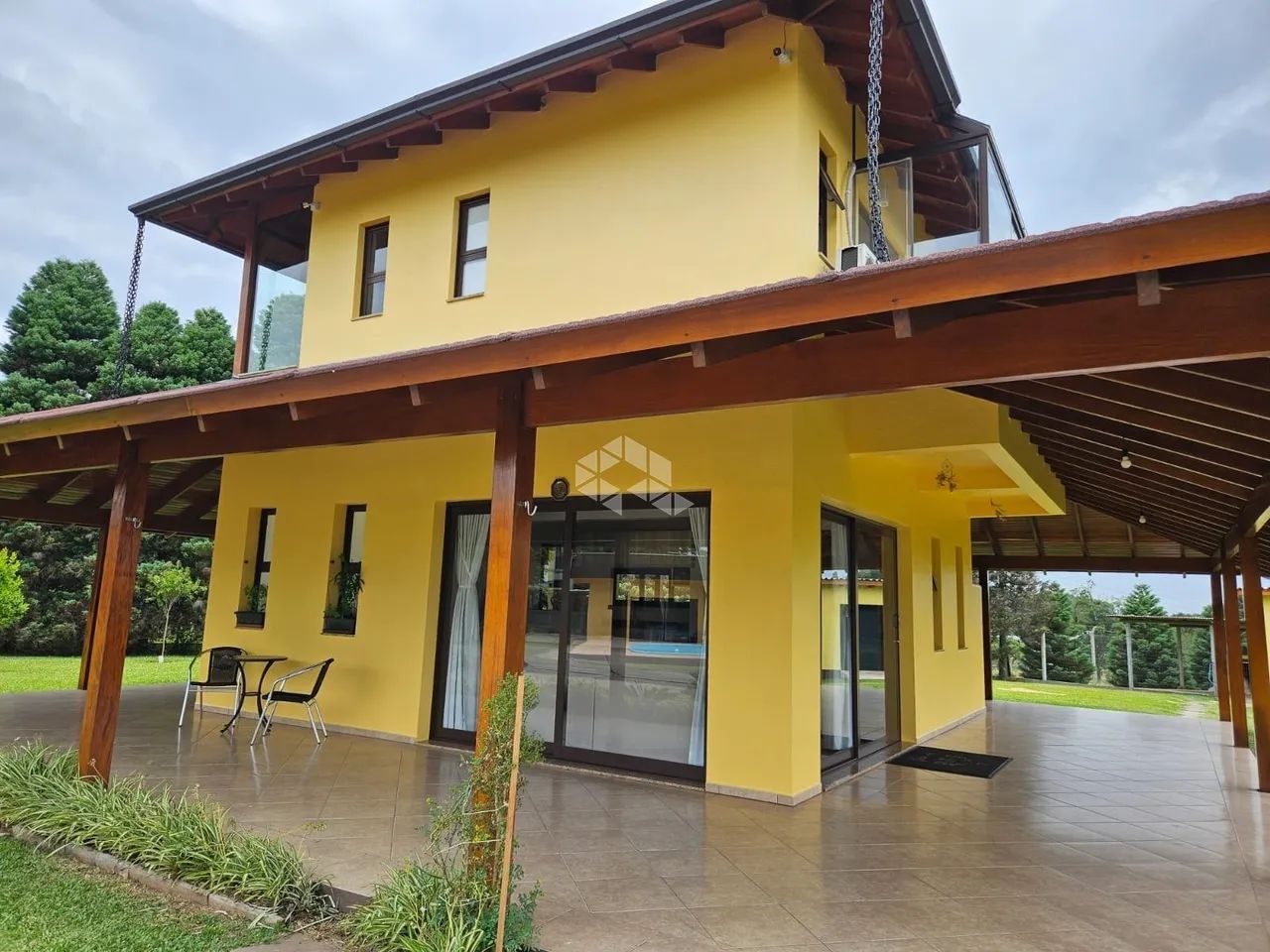 Duas Casas em Propriedade de 6.690m² - Conforto e Natureza com Infraestrutura Completa! - Foto 2