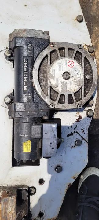 Vende se um giro de gafo para empilhadeira com cap de 5.400 kg - Foto 2