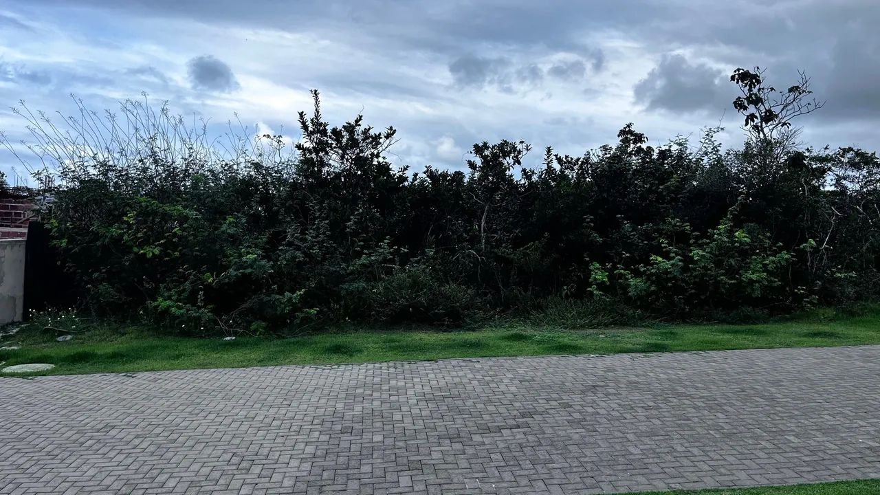 Vendo Terreno no condomínio Praia Bella 